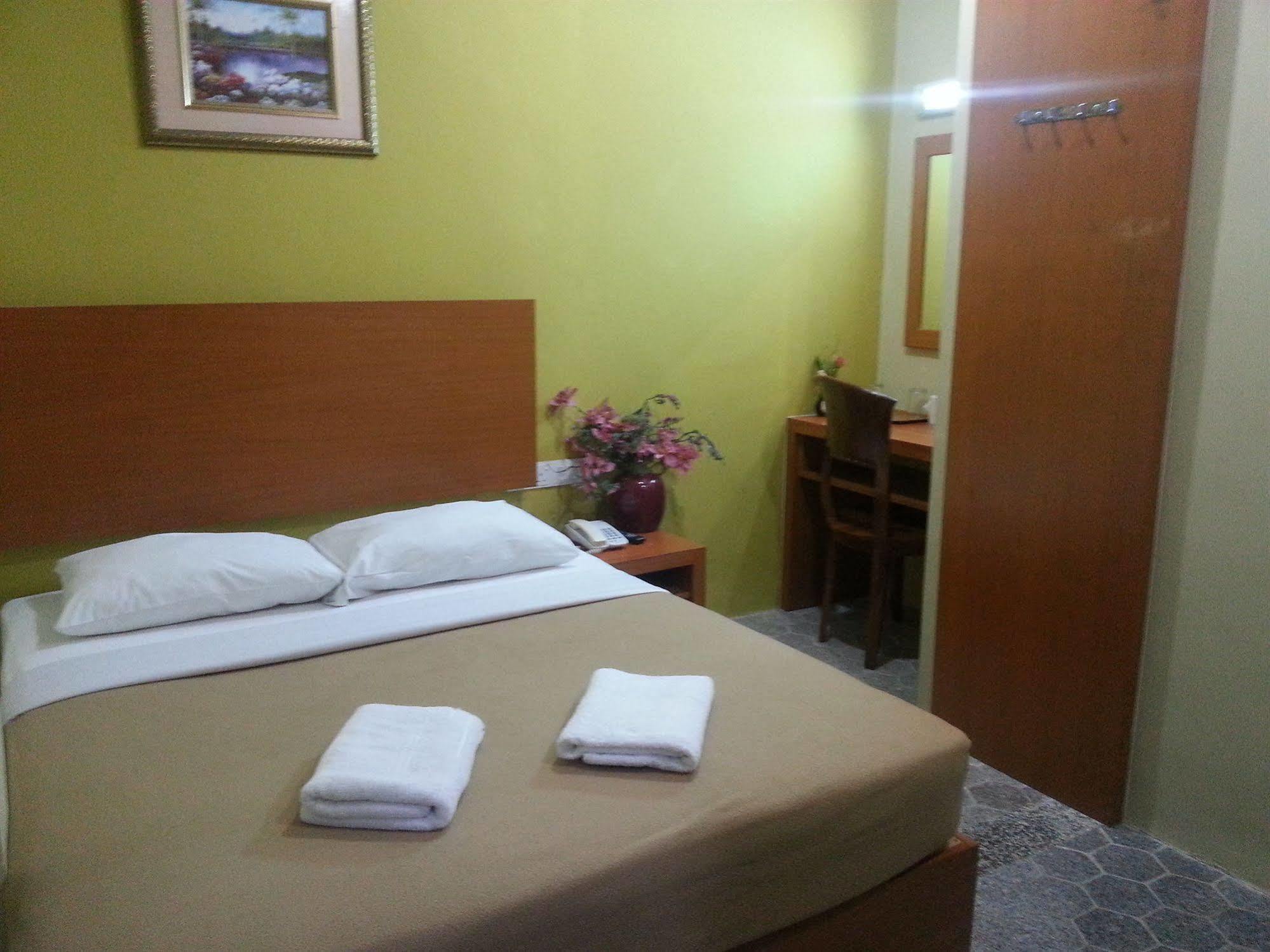 Oyo 390 Mayview Glory Hotel 吉隆坡 外观 照片